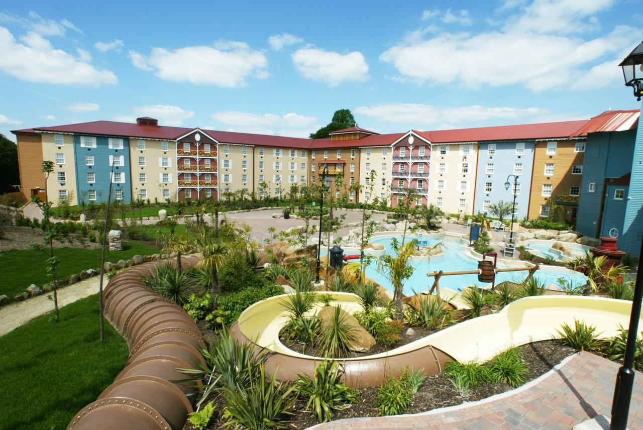 Splash Landings Hotel Biddulph  Exteriör bild
